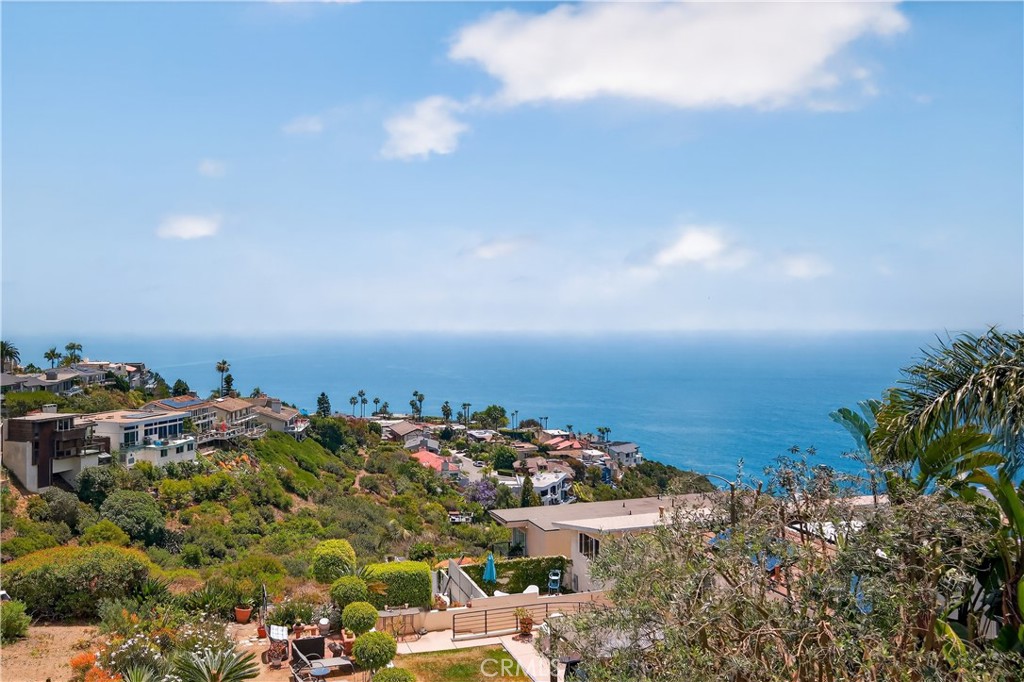 855 Santa Ana Street, Laguna Beach CA 92651 - photo 25