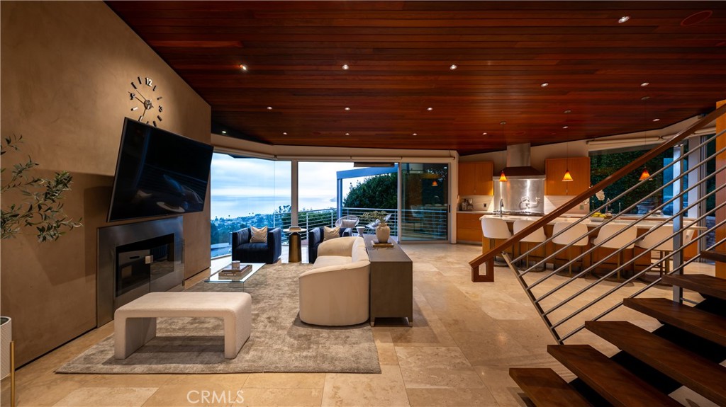 856 Diamond Street, Laguna Beach CA 92651 - photo 5