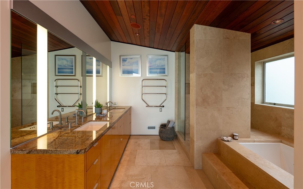 856 Diamond Street, Laguna Beach CA 92651 - photo 10