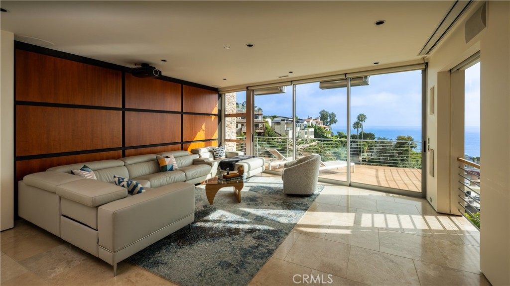 856 Diamond Street, Laguna Beach CA 92651 - photo 12