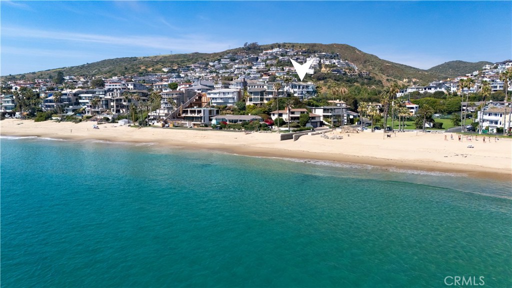 86 Emerald Bay, Laguna Beach CA 92651 - photo 2