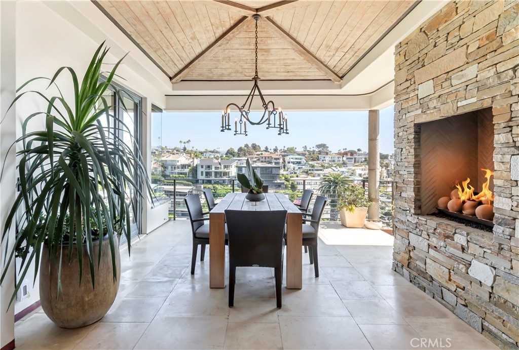 86 Emerald Bay, Laguna Beach CA 92651 - photo 9