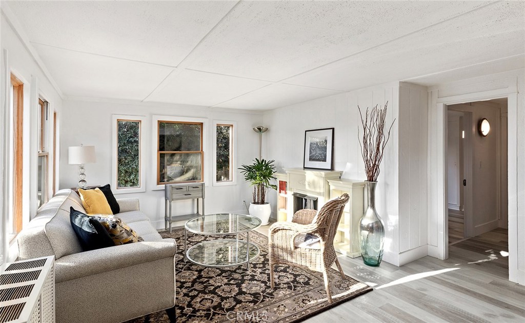 862 Catalina A/lower, Laguna Beach CA 92651 - photo 1