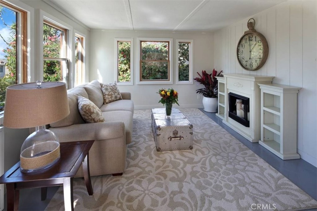 862 Catalina Lower, Laguna Beach CA 92651 - photo 1
