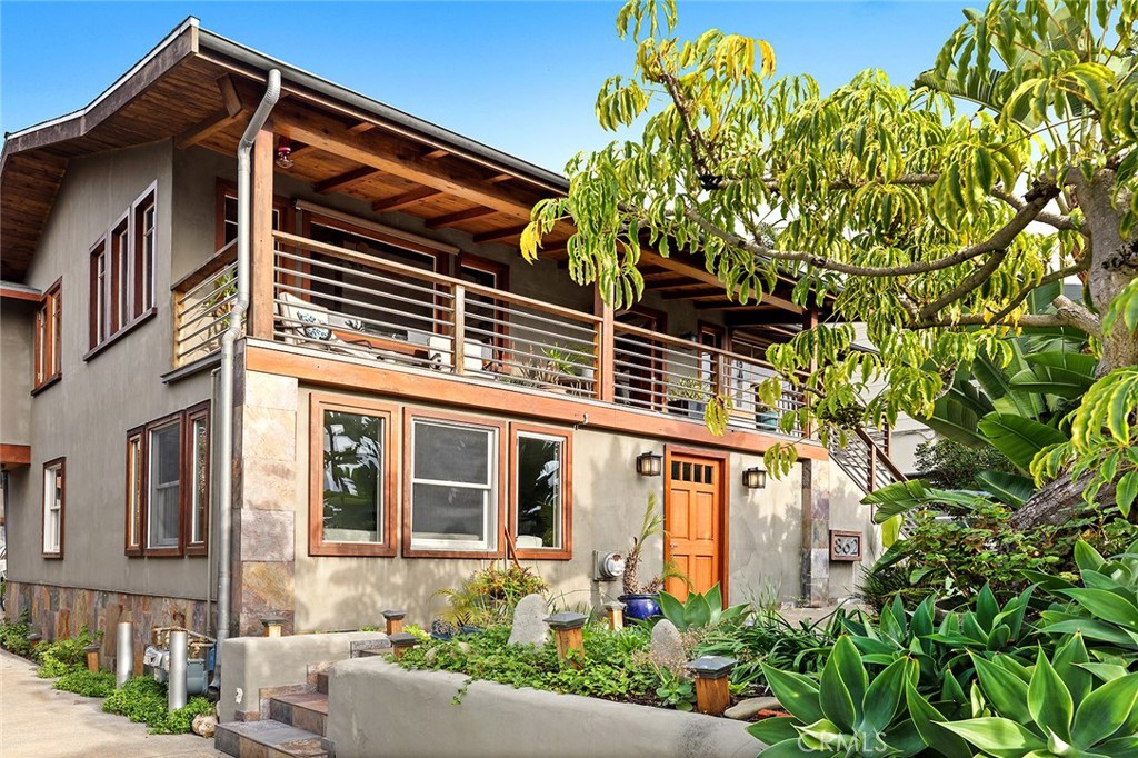 862 upper Catalina, Laguna Beach CA 92651 - photo 1