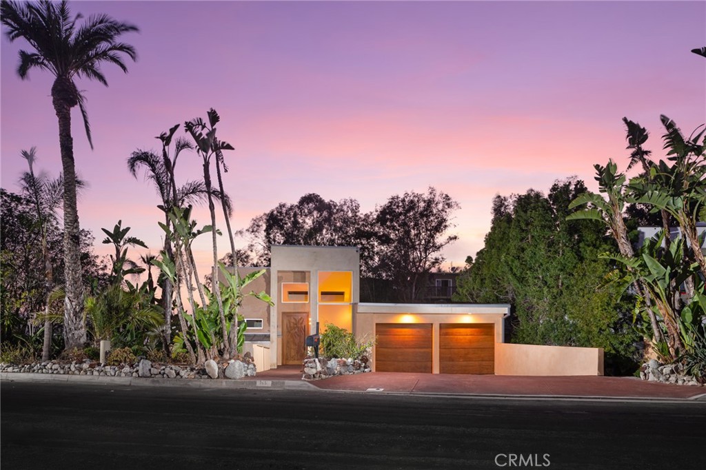 865 Balboa Avenue, Laguna Beach CA 92651 - photo 1