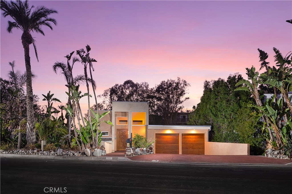 865 Balboa Avenue, Laguna Beach CA 92651 - photo 1