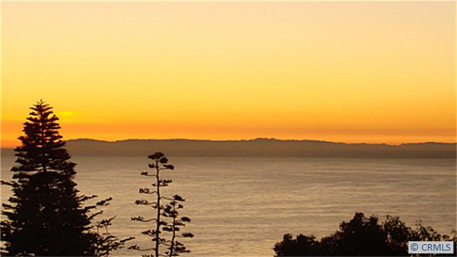 871 DIAMOND, Laguna Beach CA 92651 - photo 1