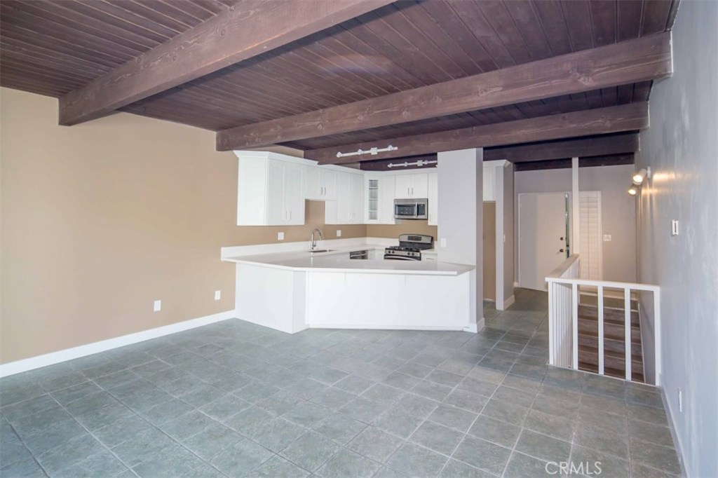 871 Park Avenue C, Laguna Beach CA 92651 - photo 1