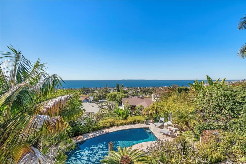 875 Coast View Drive, Laguna Beach
