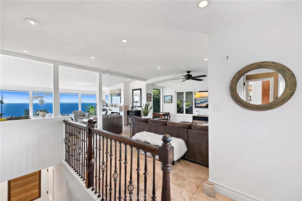 875 Coast View Drive, Laguna Beach CA 92651 - photo 20