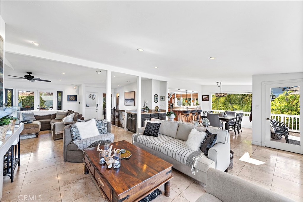 875 Coast View Drive, Laguna Beach CA 92651 - photo 24