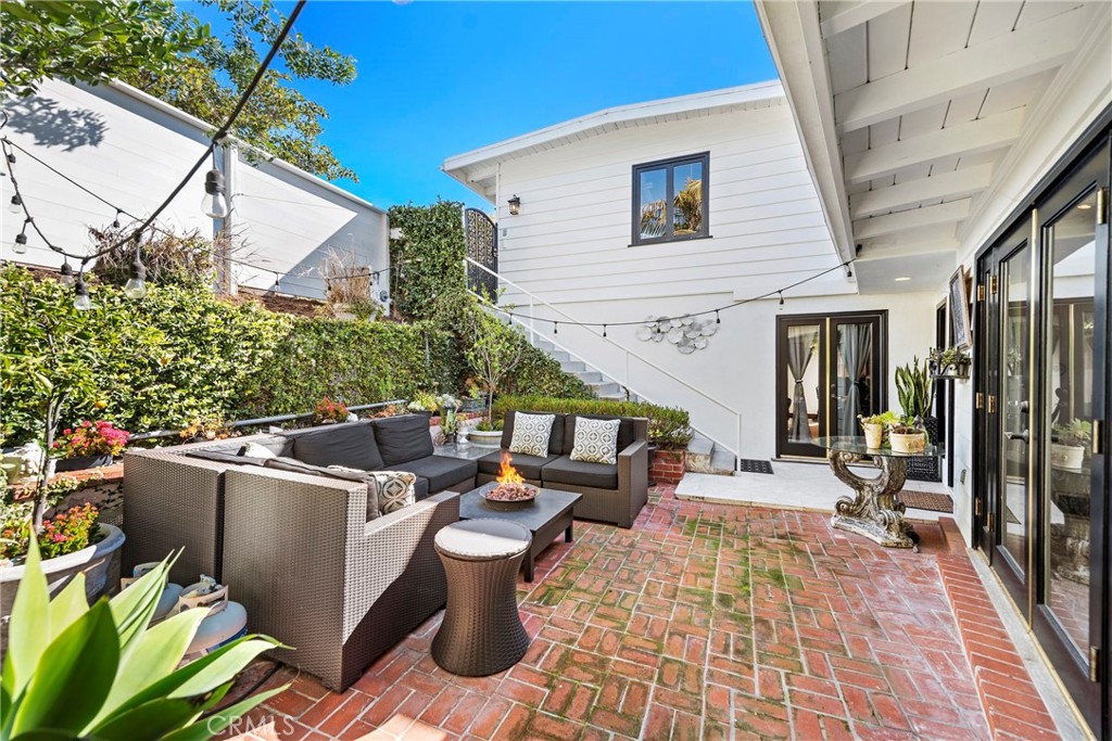 875 Coast View Drive, Laguna Beach CA 92651 - photo 41