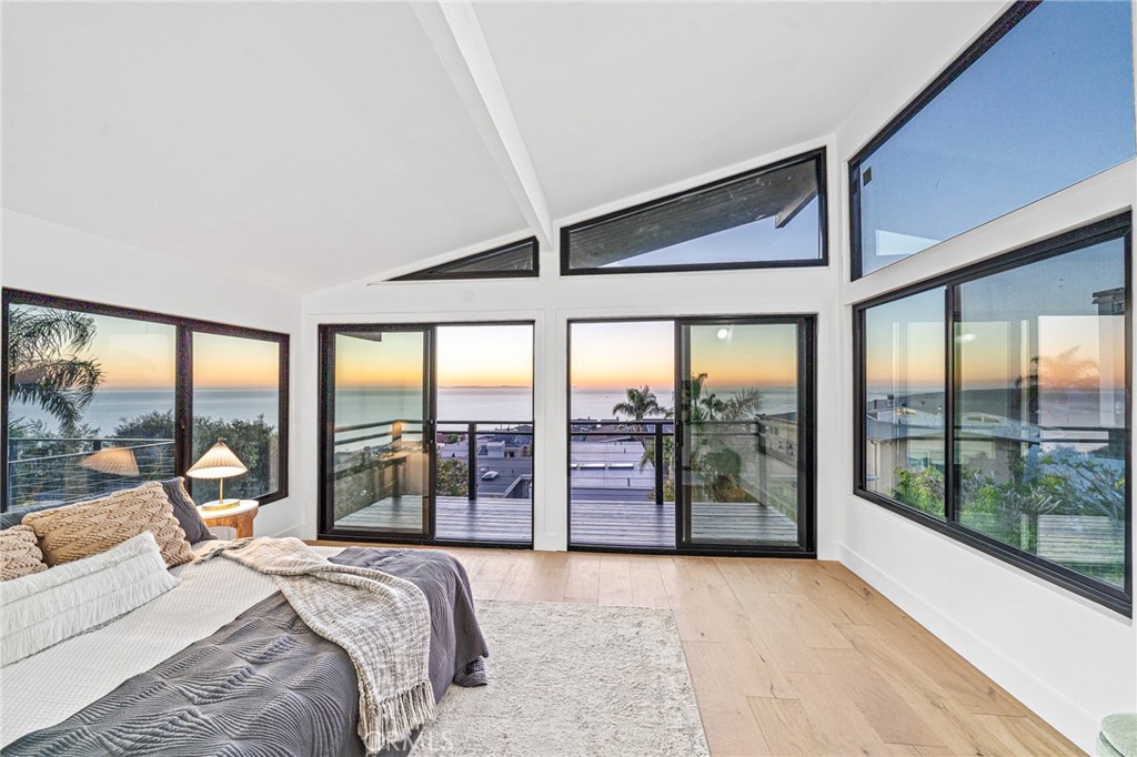 875 Santa Ana Street, Laguna Beach CA 92651 - photo 1