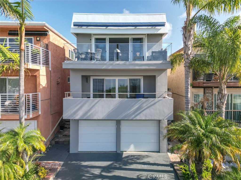880 La Mirada, Laguna Beach CA 92651 - photo 1