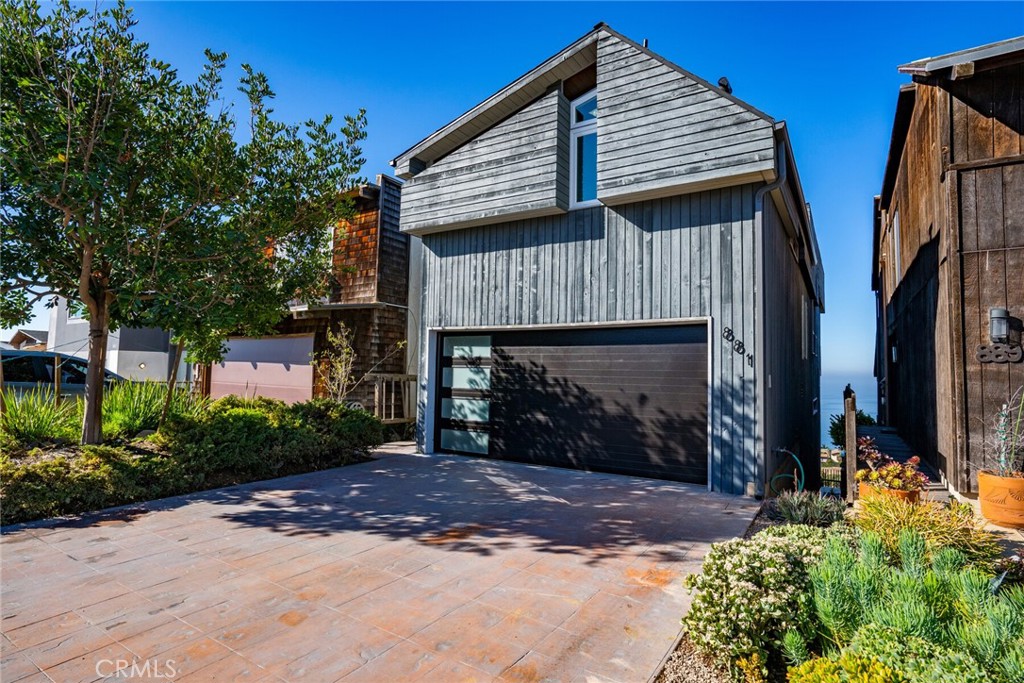 881 Quivera Street, Laguna Beach CA 92651 - photo 1