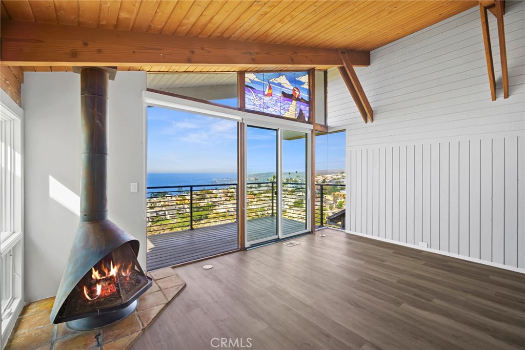 881 Quivera Street, Laguna Beach CA 92651 - photo 7