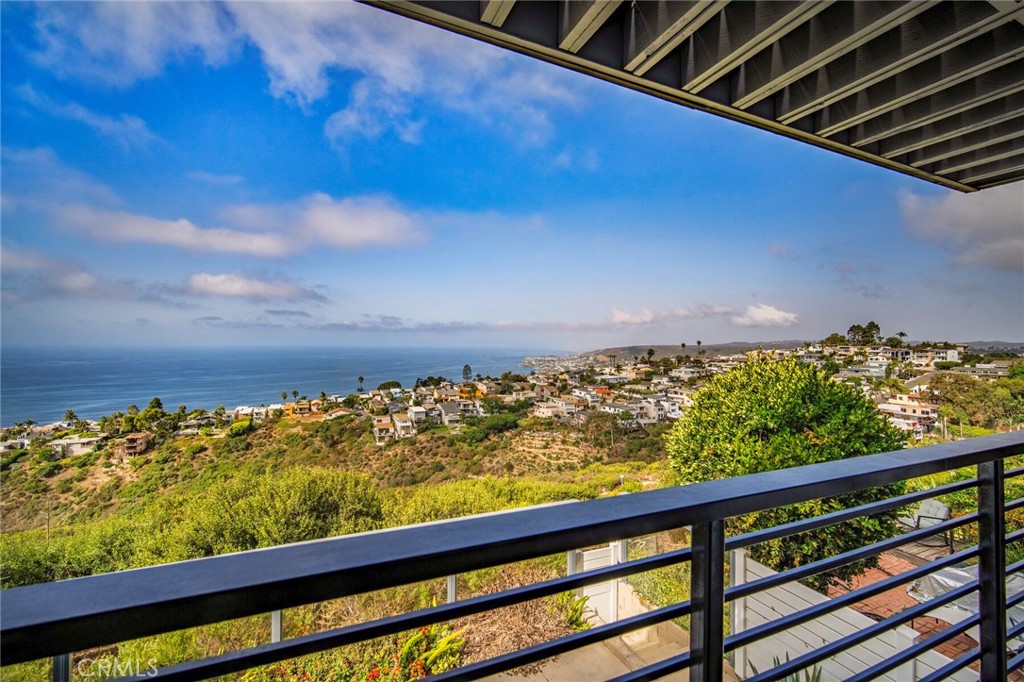 881 Quivera Street, Laguna Beach CA 92651 - photo 9
