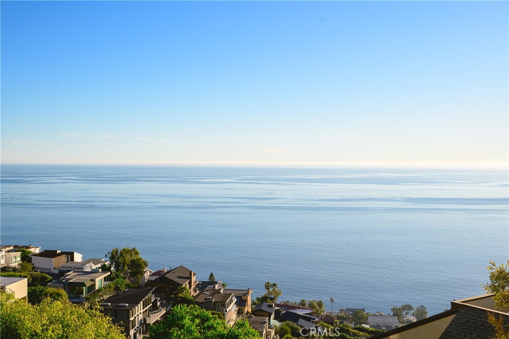 883 Katella, Laguna Beach CA 92651 - photo 2