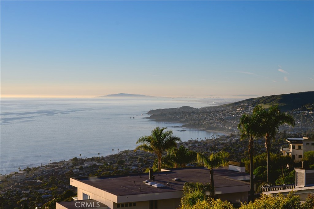 883 Katella, Laguna Beach CA 92651 - photo 12