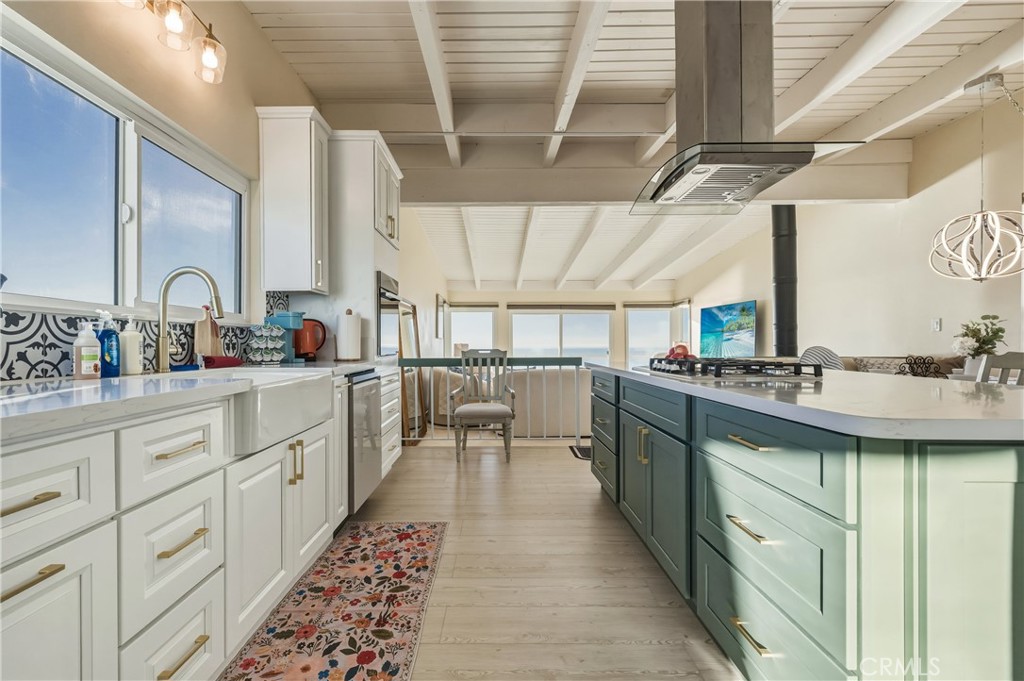 883 Katella, Laguna Beach CA 92651 - photo 16