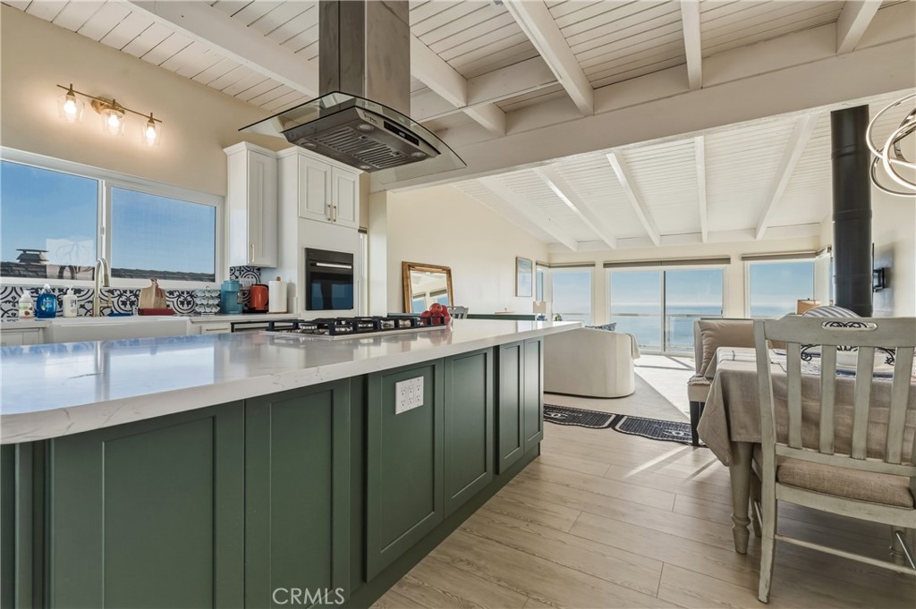 883 Katella, Laguna Beach CA 92651 - photo 17