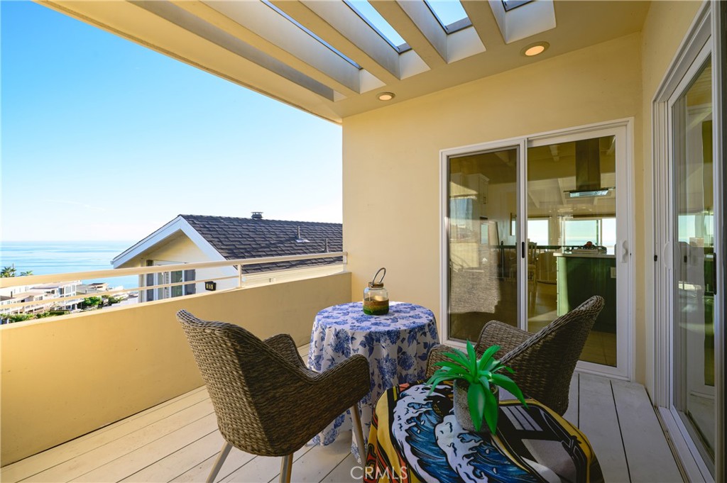 883 Katella, Laguna Beach CA 92651 - photo 20