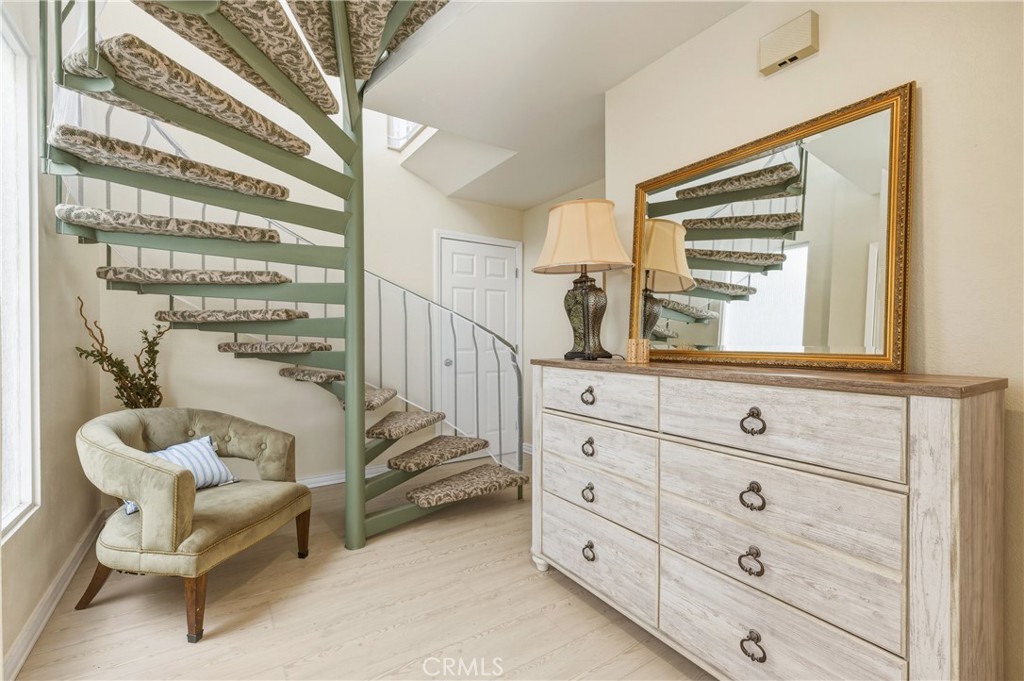 883 Katella, Laguna Beach CA 92651 - photo 24