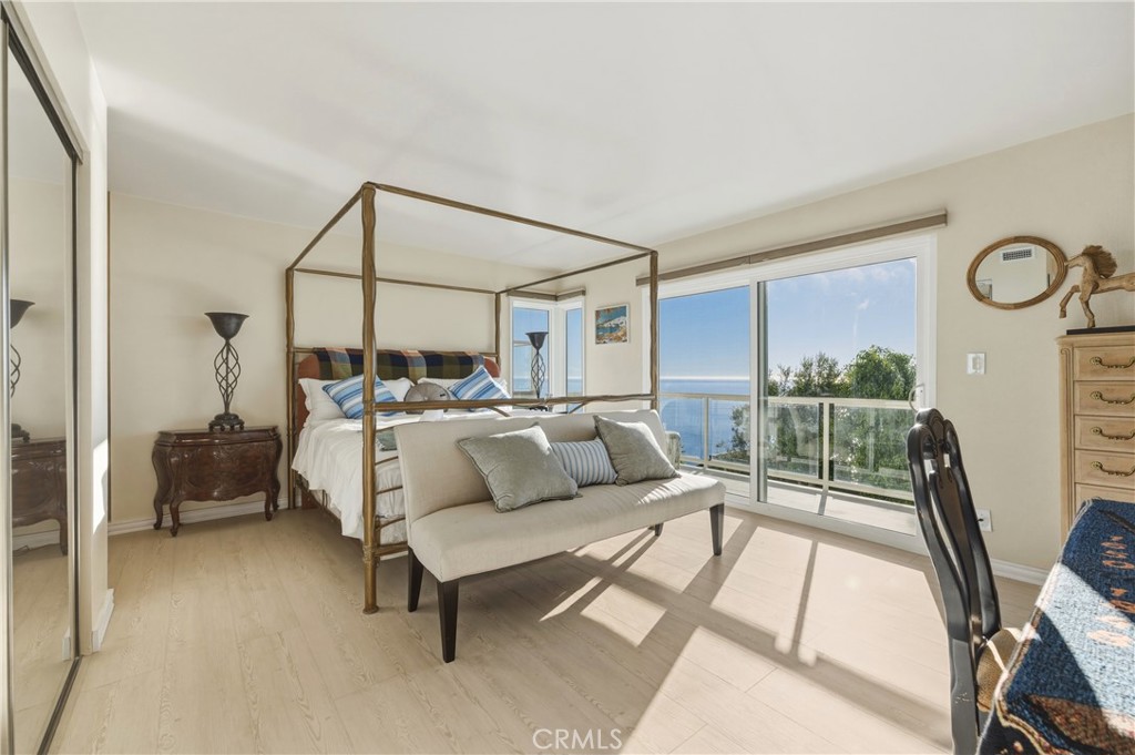 883 Katella, Laguna Beach CA 92651 - photo 25