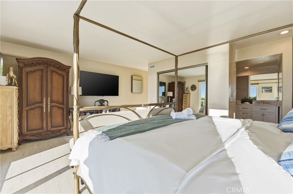 883 Katella, Laguna Beach CA 92651 - photo 27