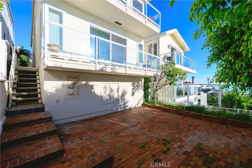 883 Katella, Laguna Beach CA 92651 - photo 43