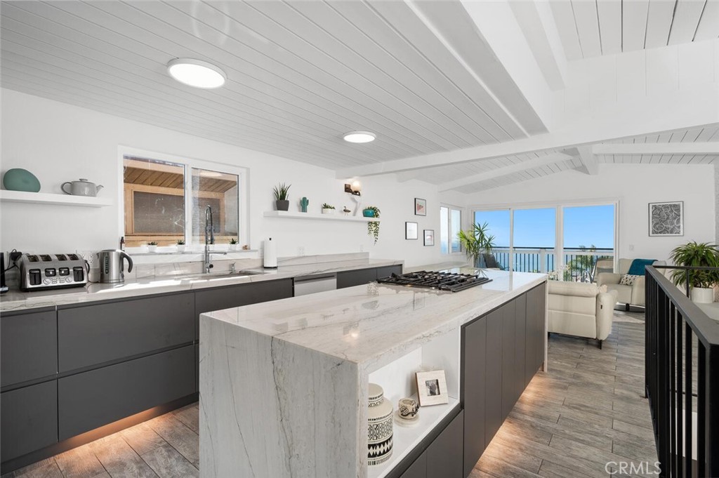 883 Santa Ana Street, Laguna Beach CA 92651 - photo 1
