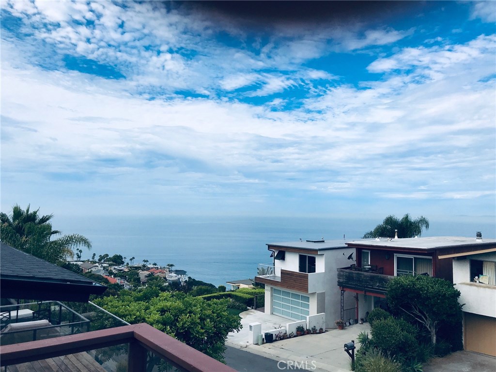 884 Santa Ana Street, Laguna Beach CA 92651 - photo 1