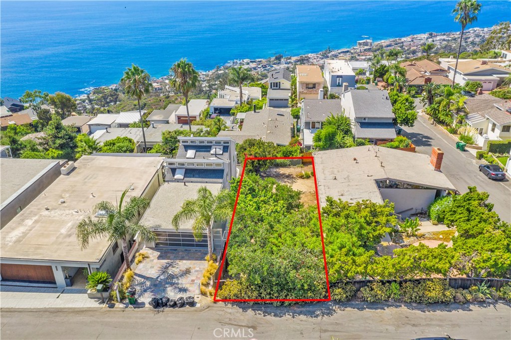 885 La Mirada, Laguna Beach CA 92651 - photo 1