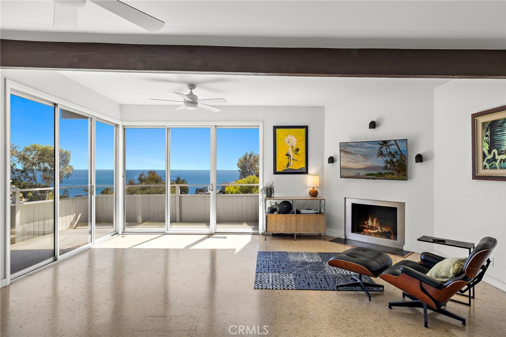 888 Summit Drive, Laguna Beach CA 92651 - photo 5