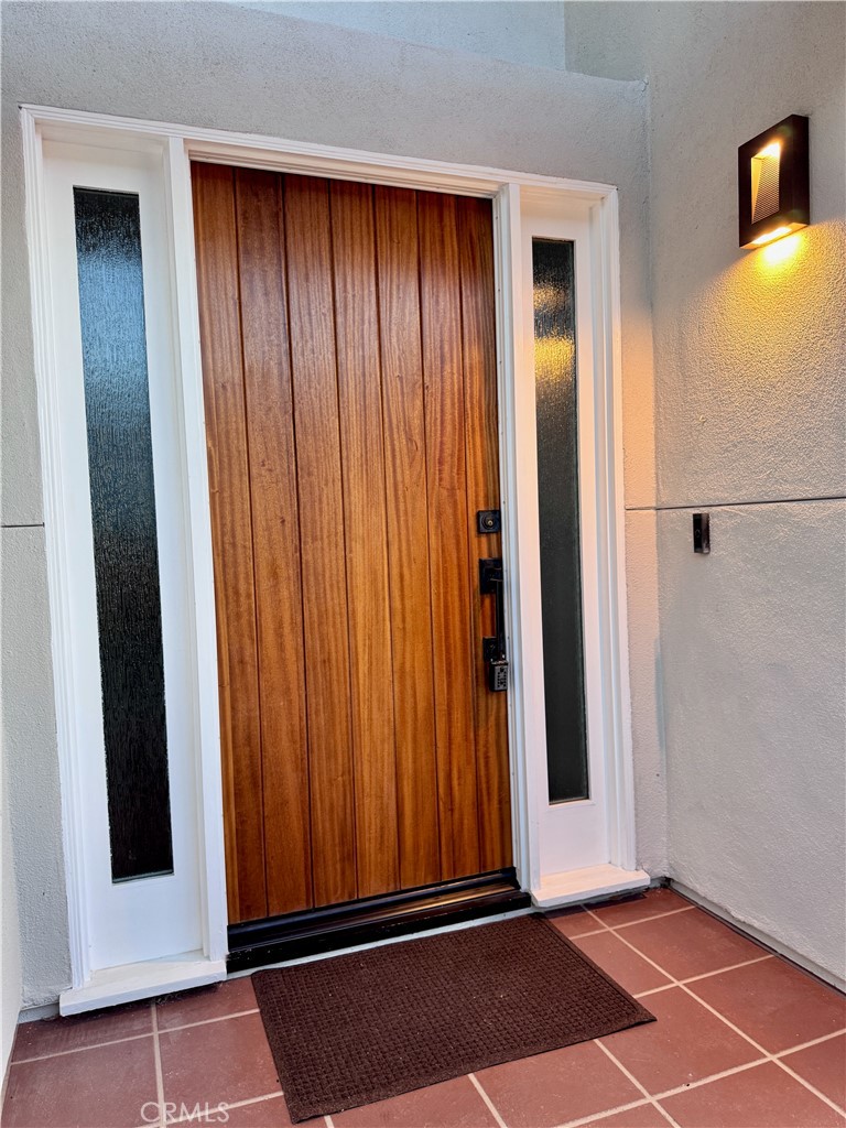 896 Quivera, Laguna Beach CA 92651 - photo 56