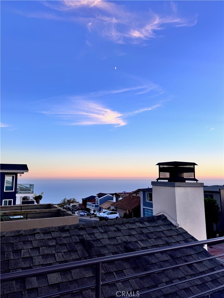 896 Quivera, Laguna Beach CA 92651 - photo 70
