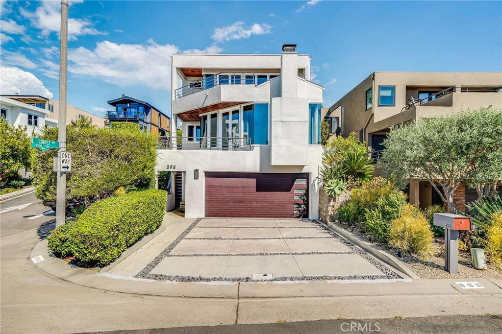 896 Quivera, Laguna Beach CA 92651 - photo 2