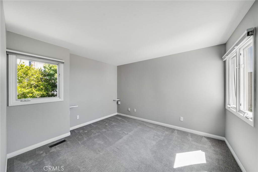 896 Quivera, Laguna Beach CA 92651 - photo 44