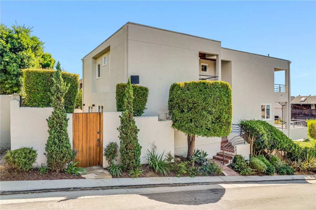 896 Quivera, Laguna Beach CA 92651 - photo 49