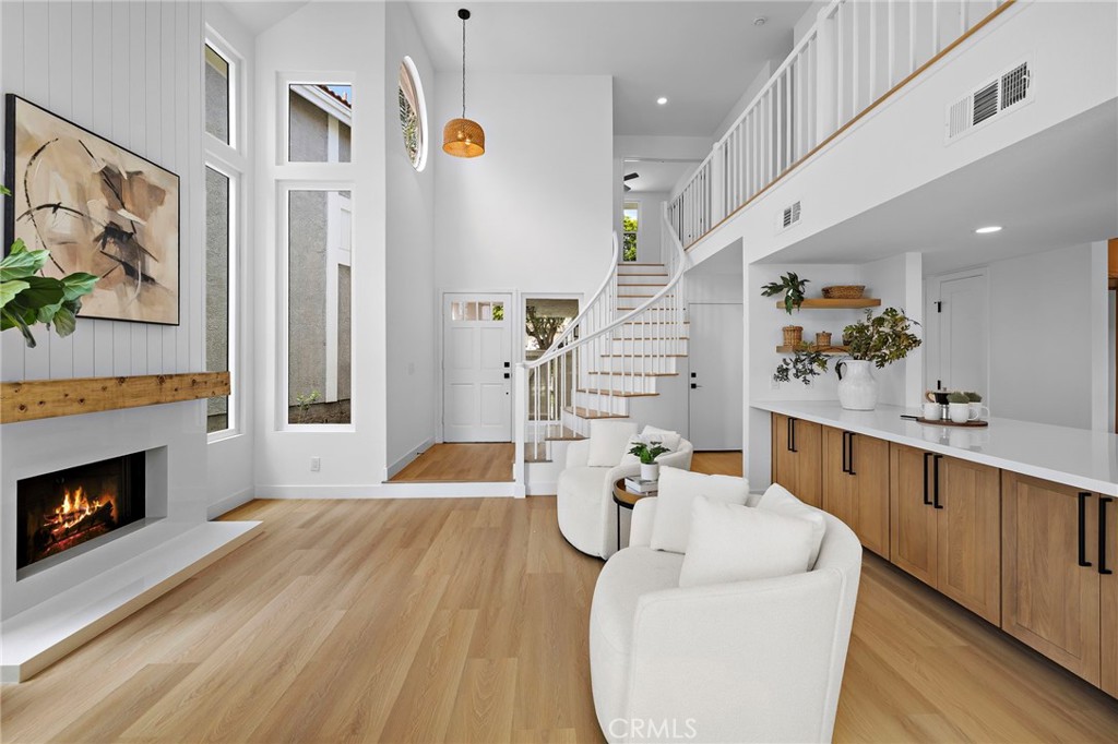 9 Carmel Court, Laguna Beach CA 92651 - photo 10