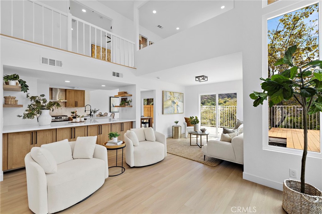 9 Carmel Court, Laguna Beach CA 92651 - photo 11