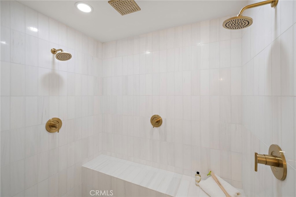 9 Carmel Court, Laguna Beach CA 92651 - photo 15