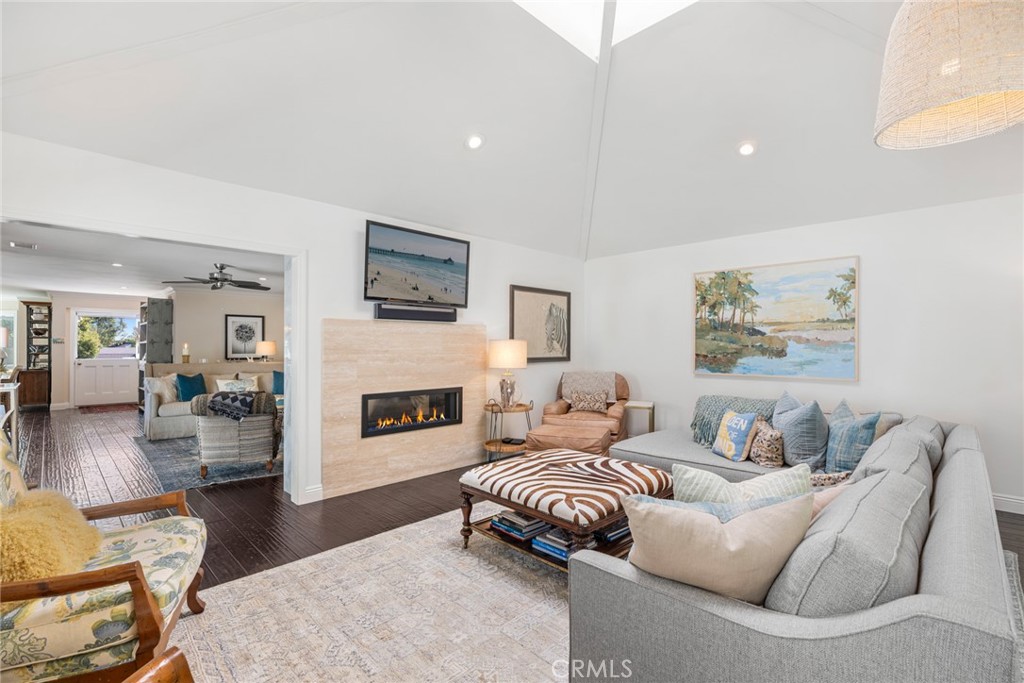 Share relaxed days, special moments and unforgettable occasions with the ones you love in an open and inviting design th - 903 Meadowlark, Laguna Beach CA 92651 - photo 1