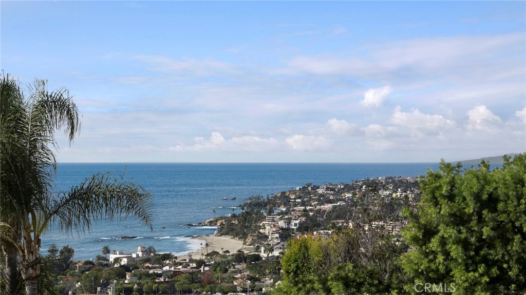 905 Canyon View Drive, Laguna Beach CA 92651 - photo 1