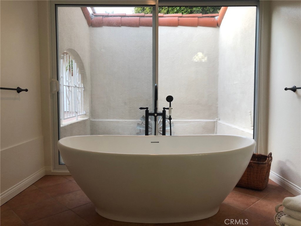 906 EMERALD BAY, Laguna Beach CA 92651 - photo 22