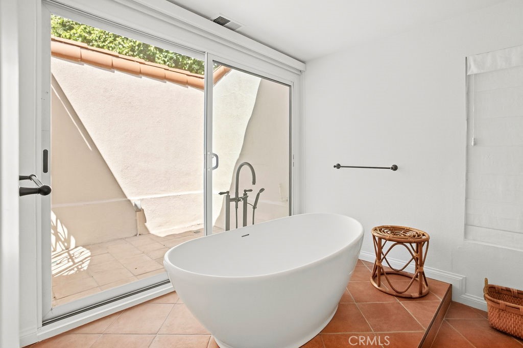 906 EMERALD BAY, Laguna Beach CA 92651 - photo 24
