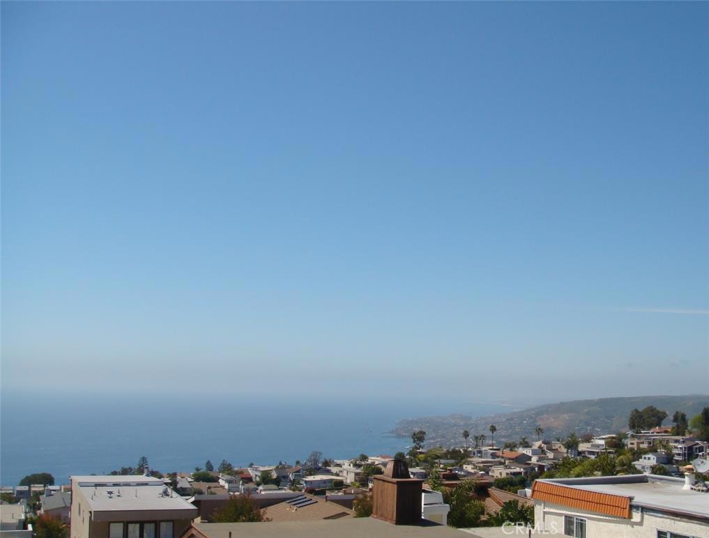 911 Santa Ana Street, Laguna Beach CA 92651 - photo 1