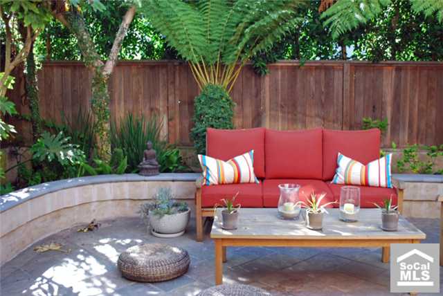 911 TIA JUANA Street, Laguna Beach CA 92651 - photo 1