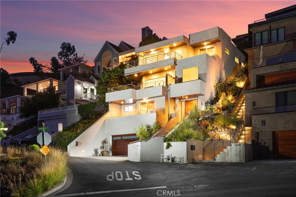 Attractive modern architecture - 913 Summit Way, Laguna Beach CA 92651 - photo 1